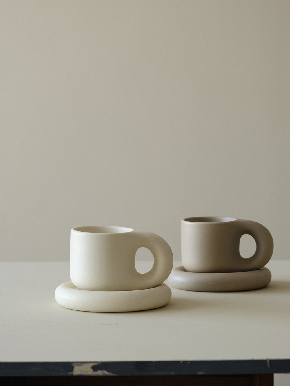 Schattige mollige koffiemok