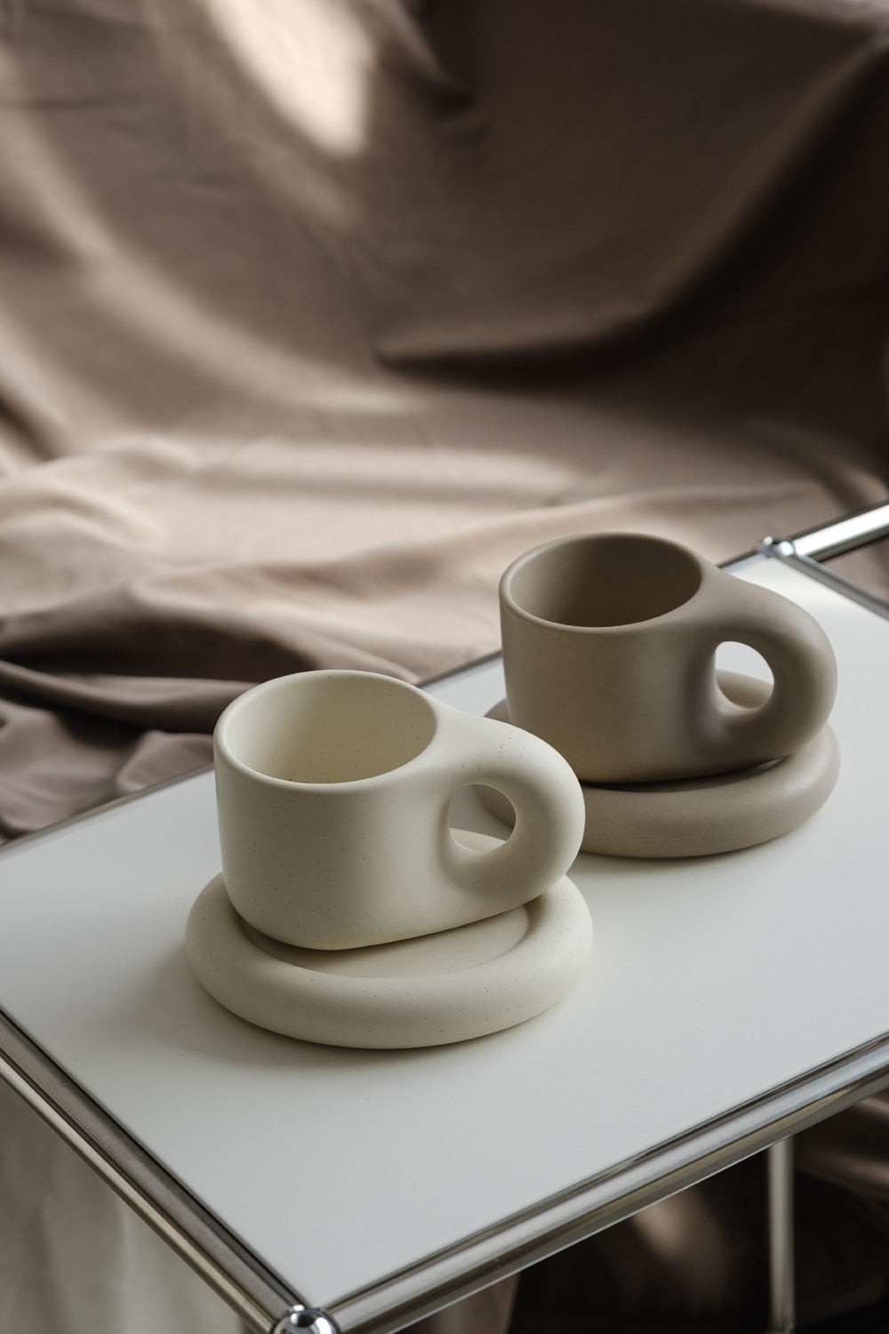 Schattige mollige koffiemok