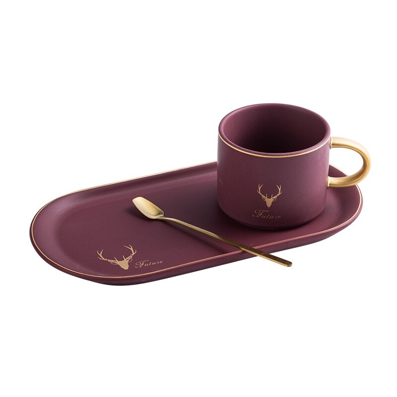 Koffiekopjes set in Europese stijl